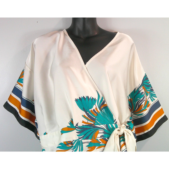 Nine West Wrap Silky Blouse Women's XXL Navy Blue Cream Side Tie Kimono Style - Picture 2 of 11